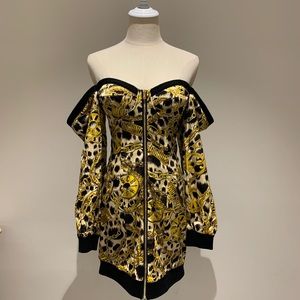 Moschino x H&M Jeremy Scott Off The Should Dress